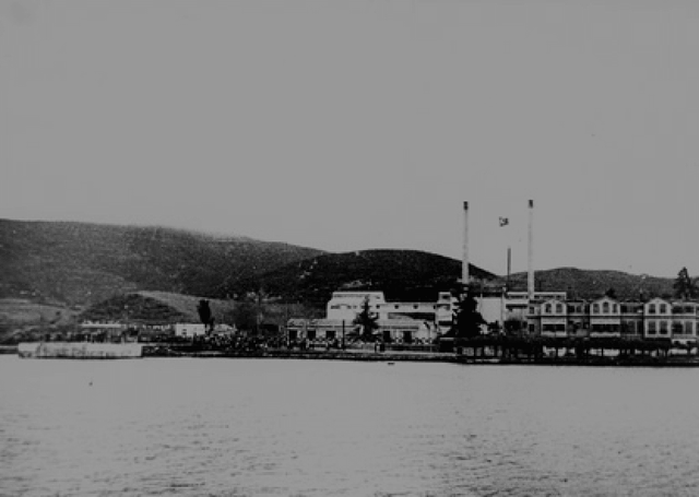 1935