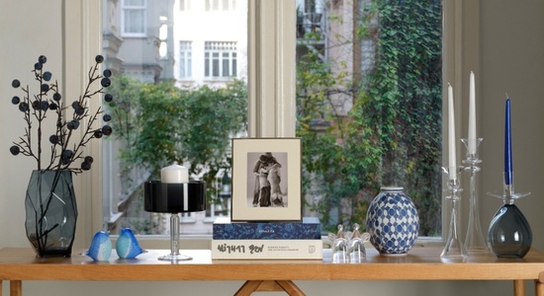 first_section_img