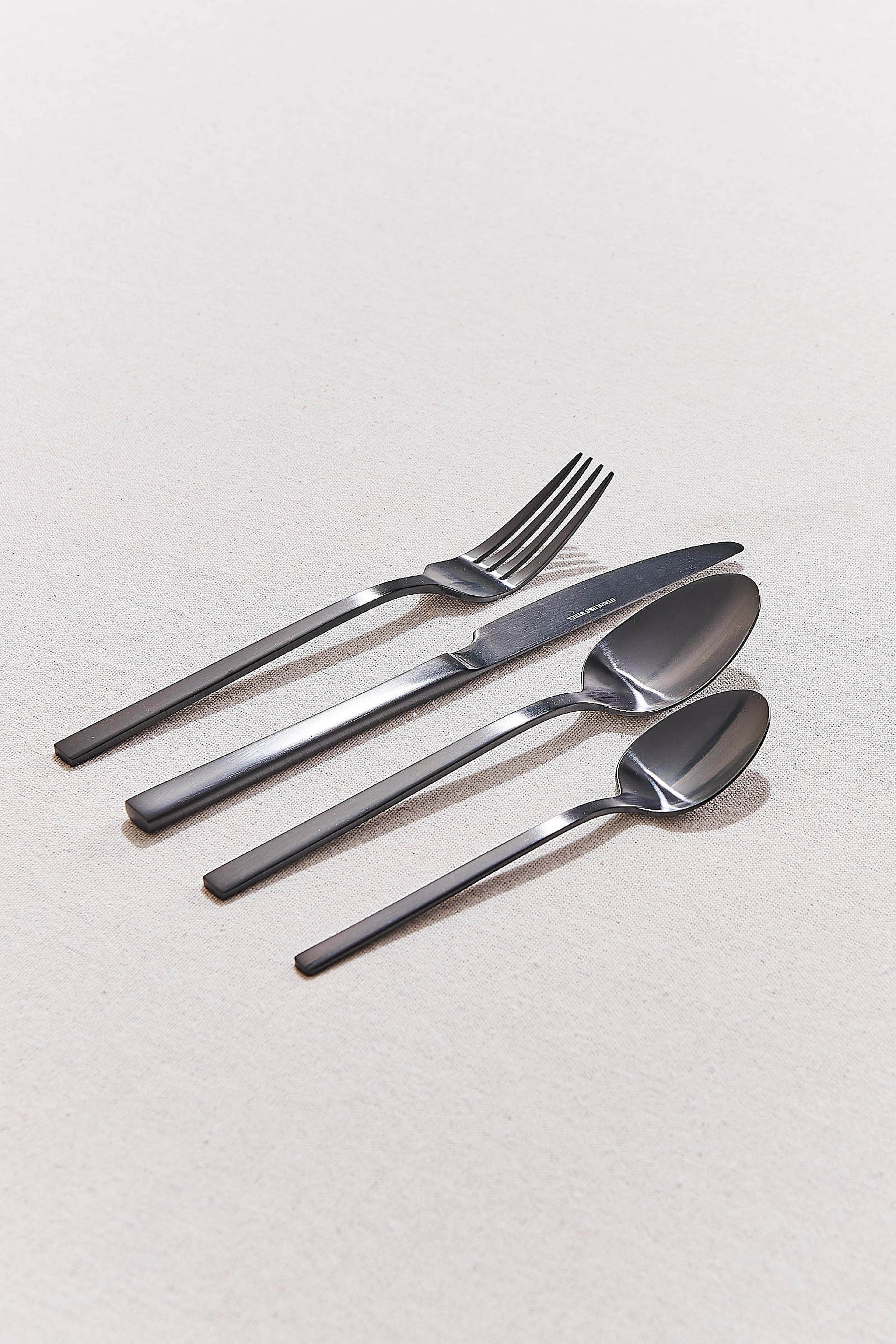 Palos Cutlery Set 24 Pieces