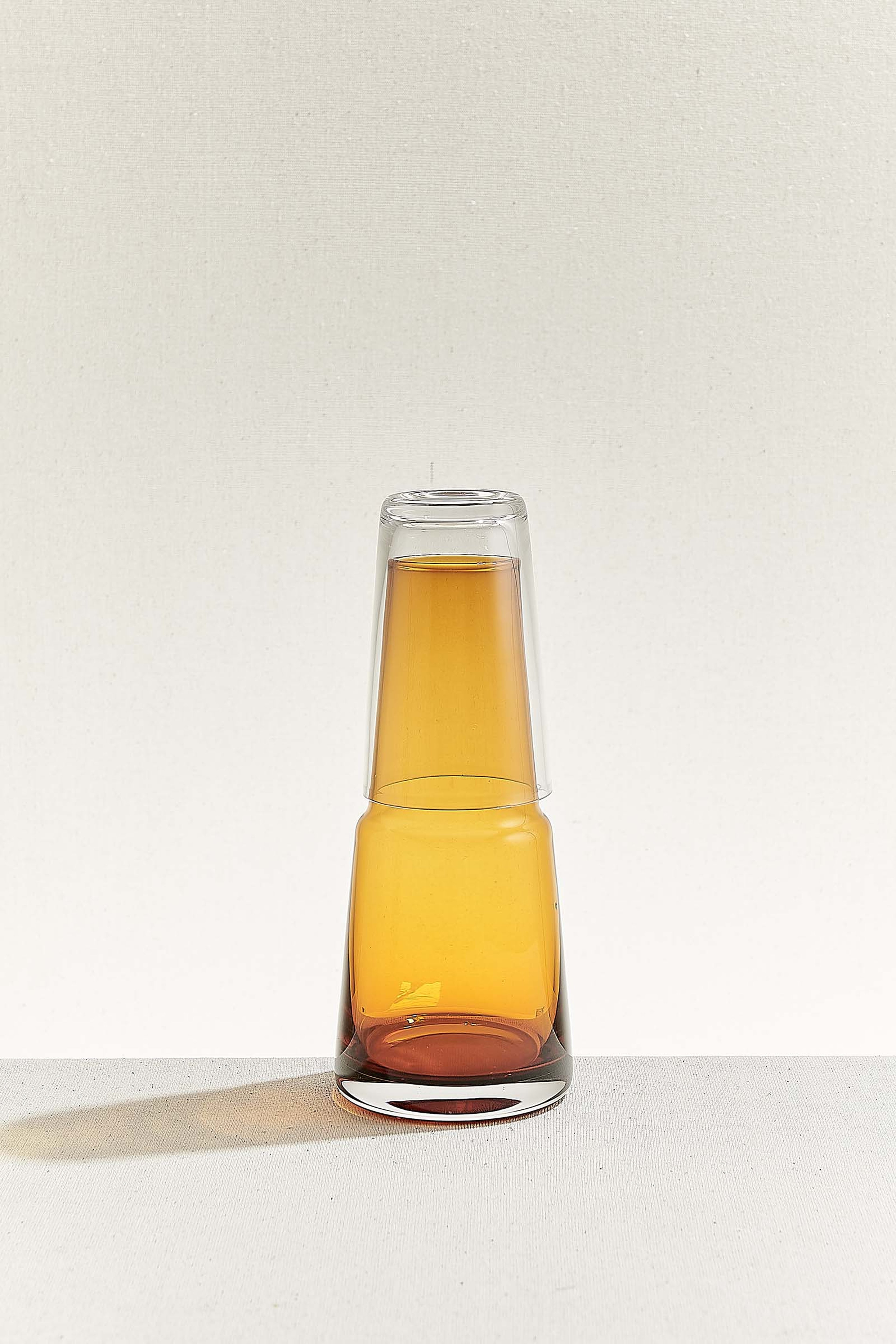 Başucu Sürahisi 750 CC Amber