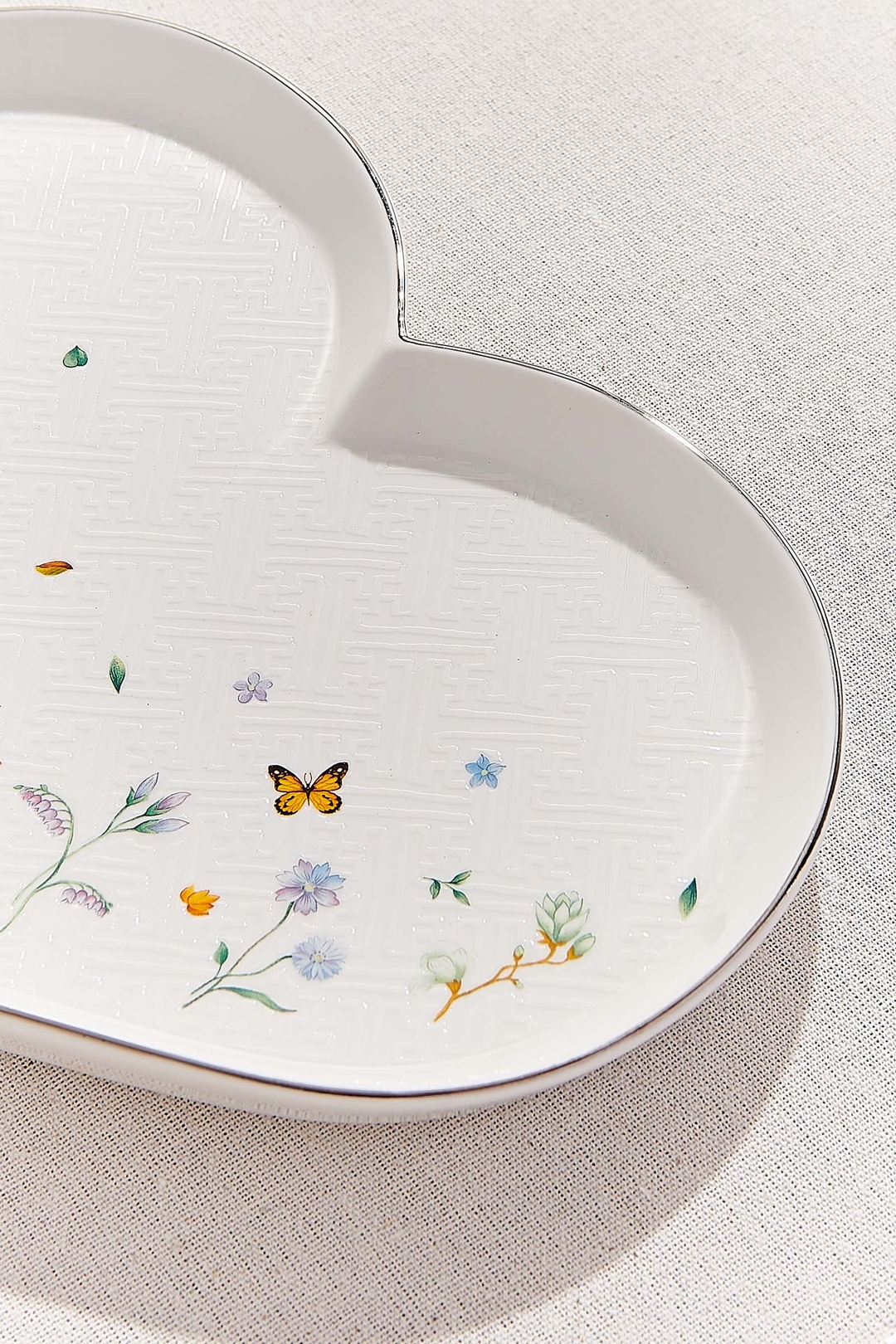 Petite Fleur Kalp Porselen Servis Tabağı