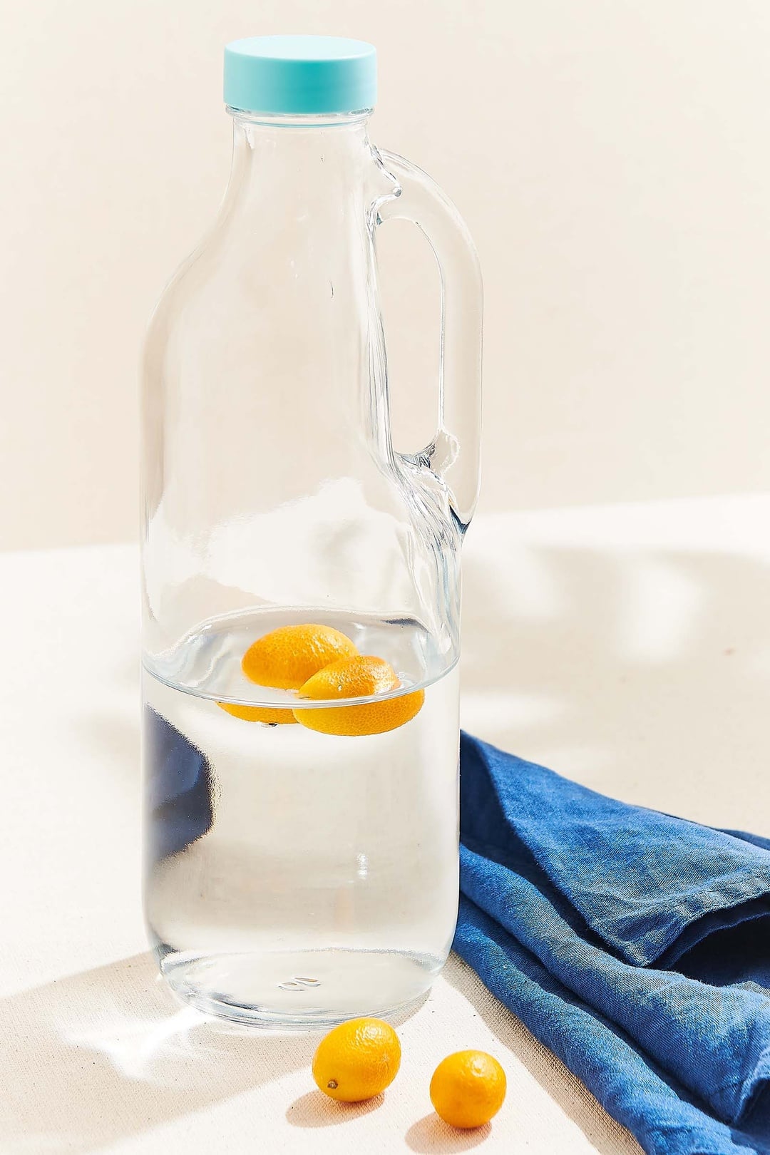 Kulplu Buzdolabı Sürahisi 1.4 L