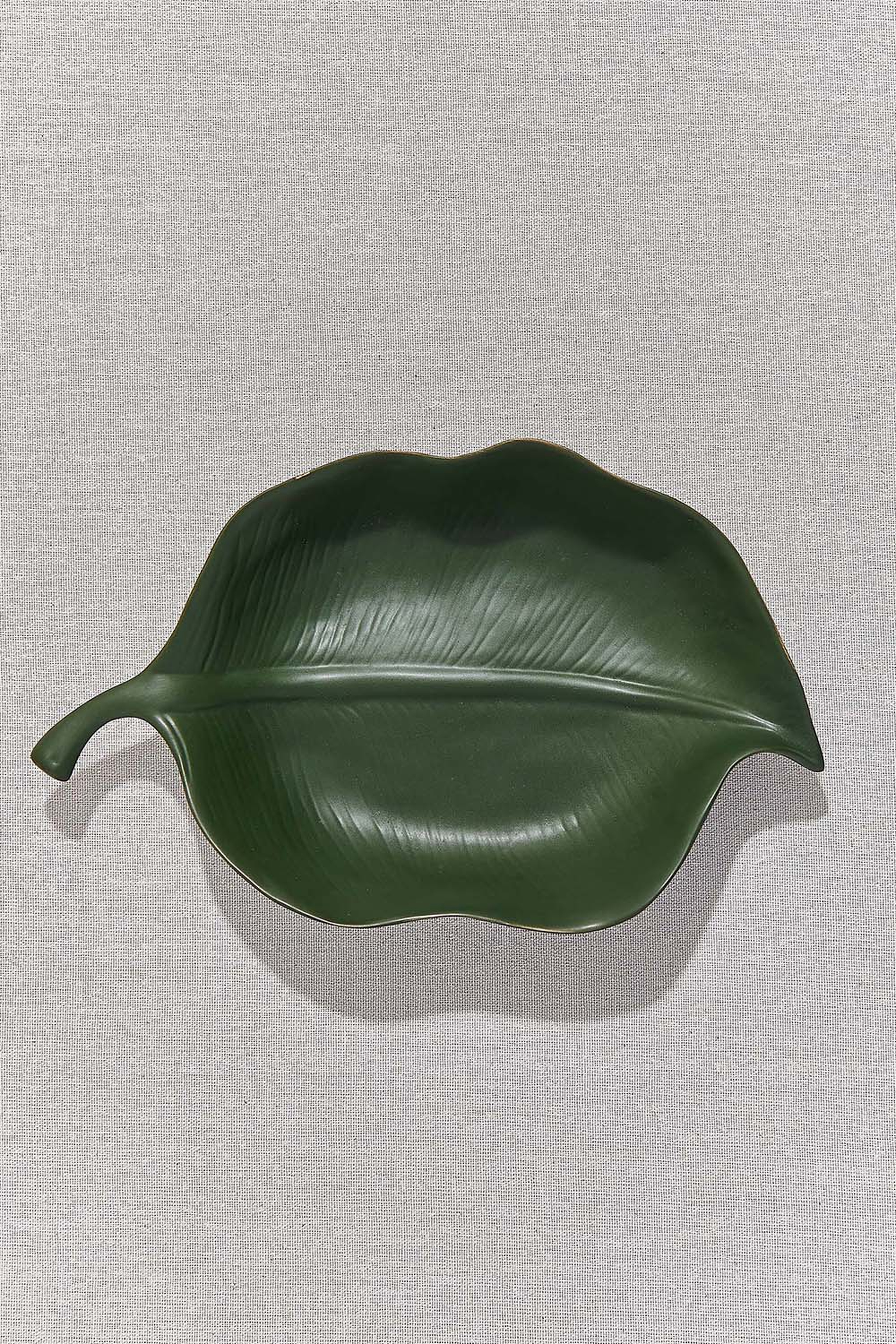 Leaf 2 Seramik Dekoratif Tabak M