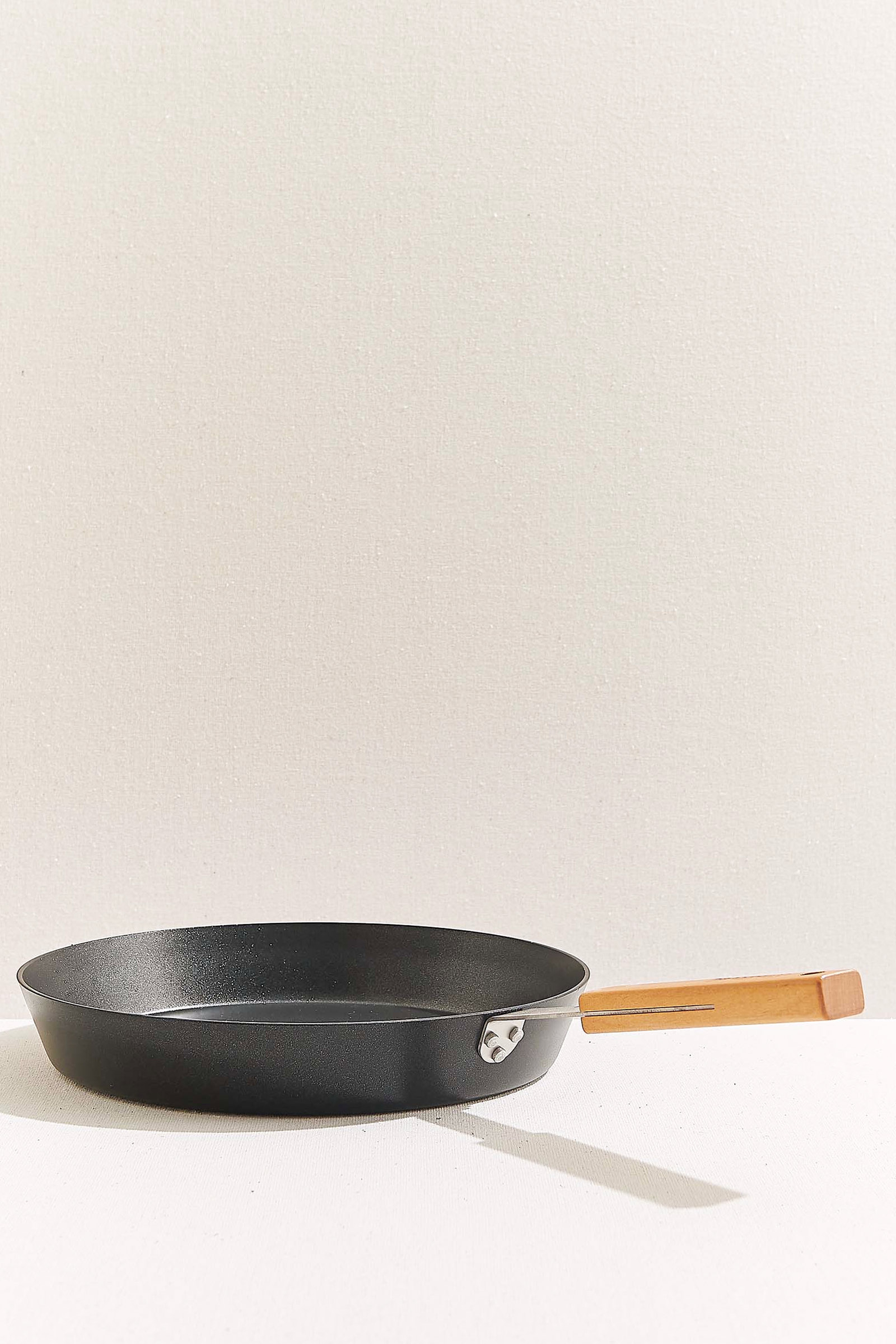 Black Pan 28 Cm