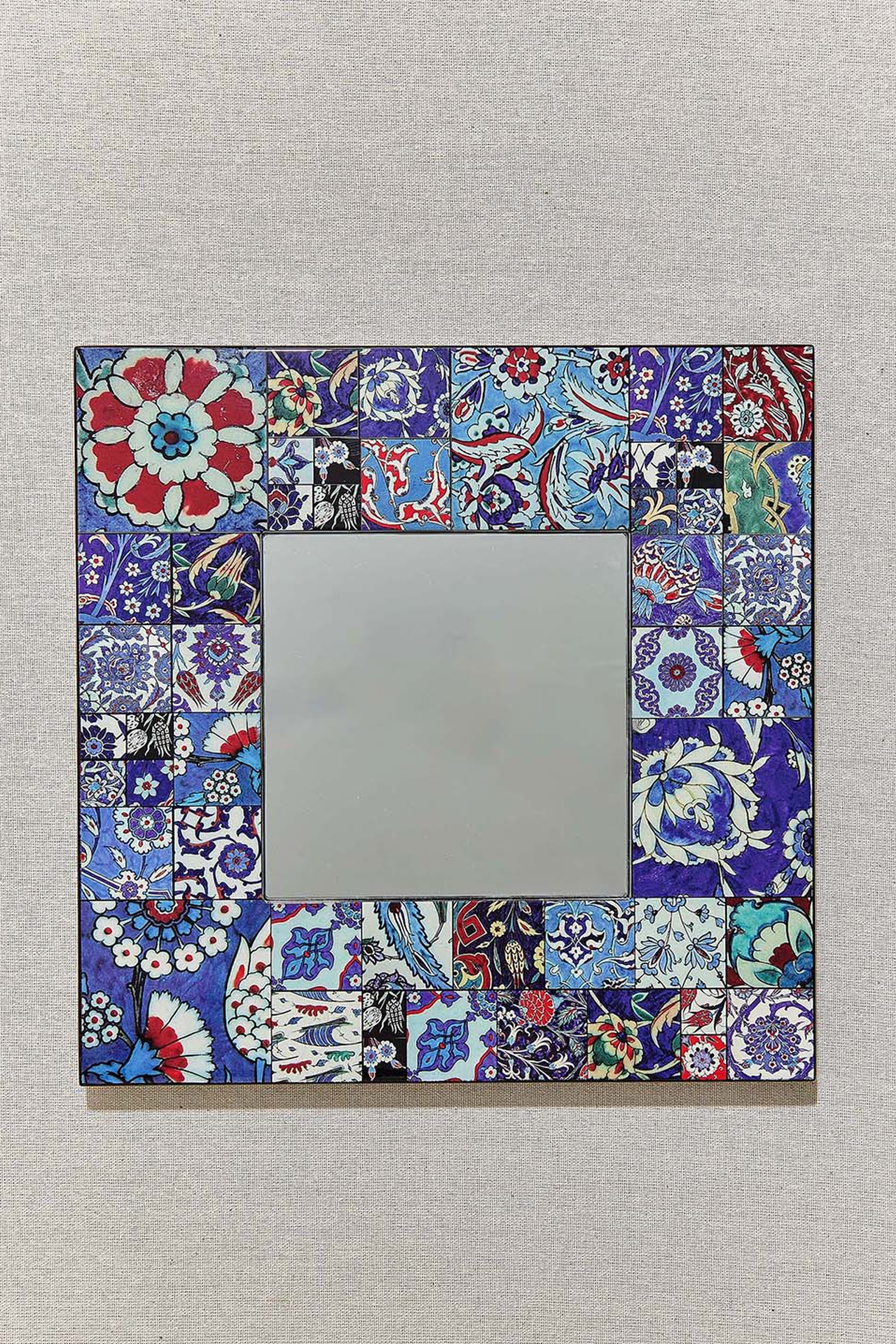 İznik Çini Karolu Ayna 30x30 Cm