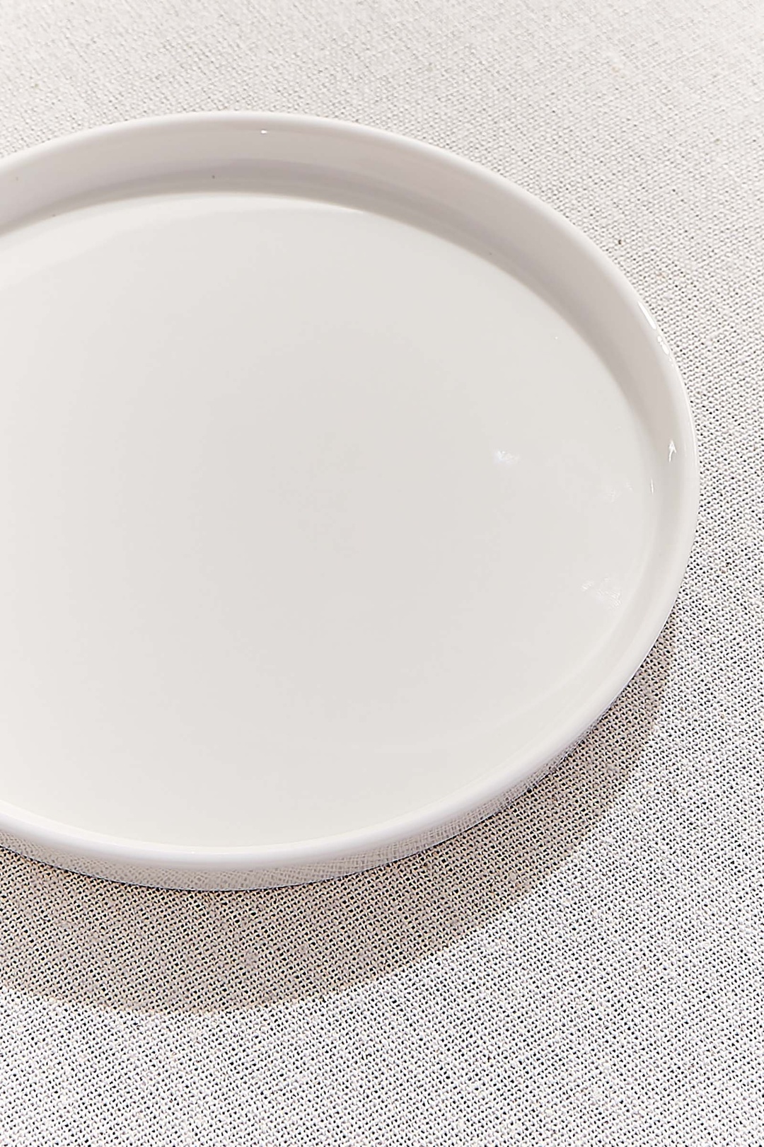 Solid Porselen Ekmek Tabağı Beyaz