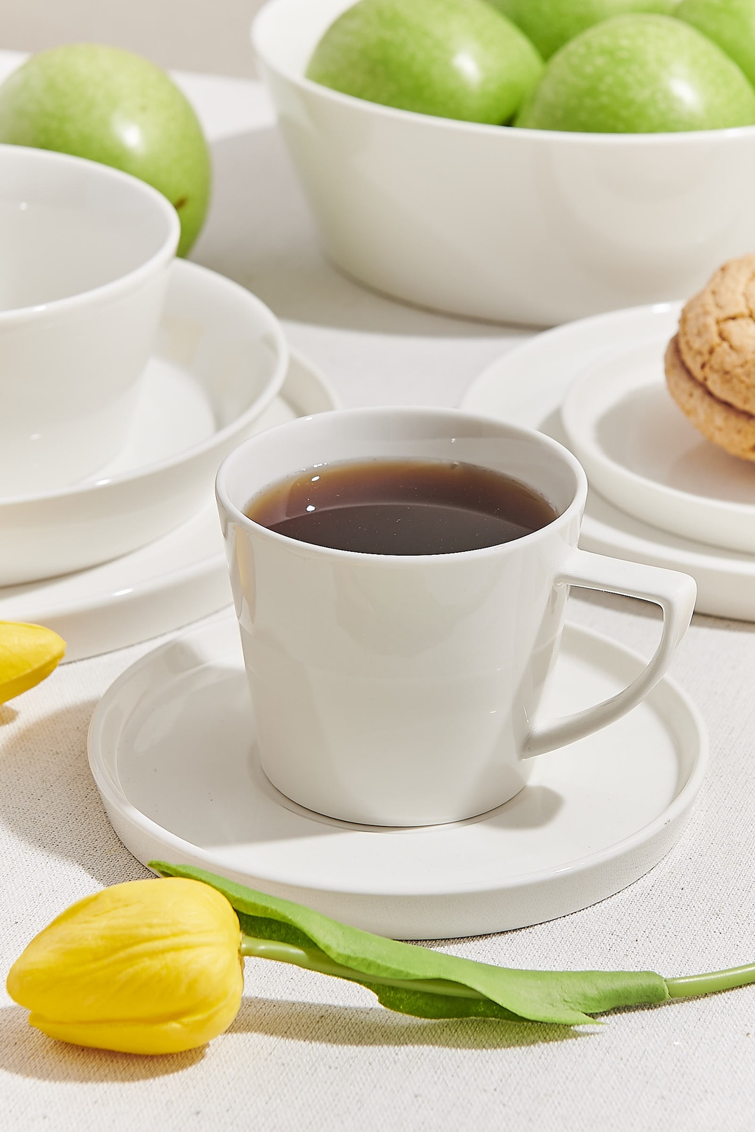 Solid Porselen Çay Fincanı Beyaz