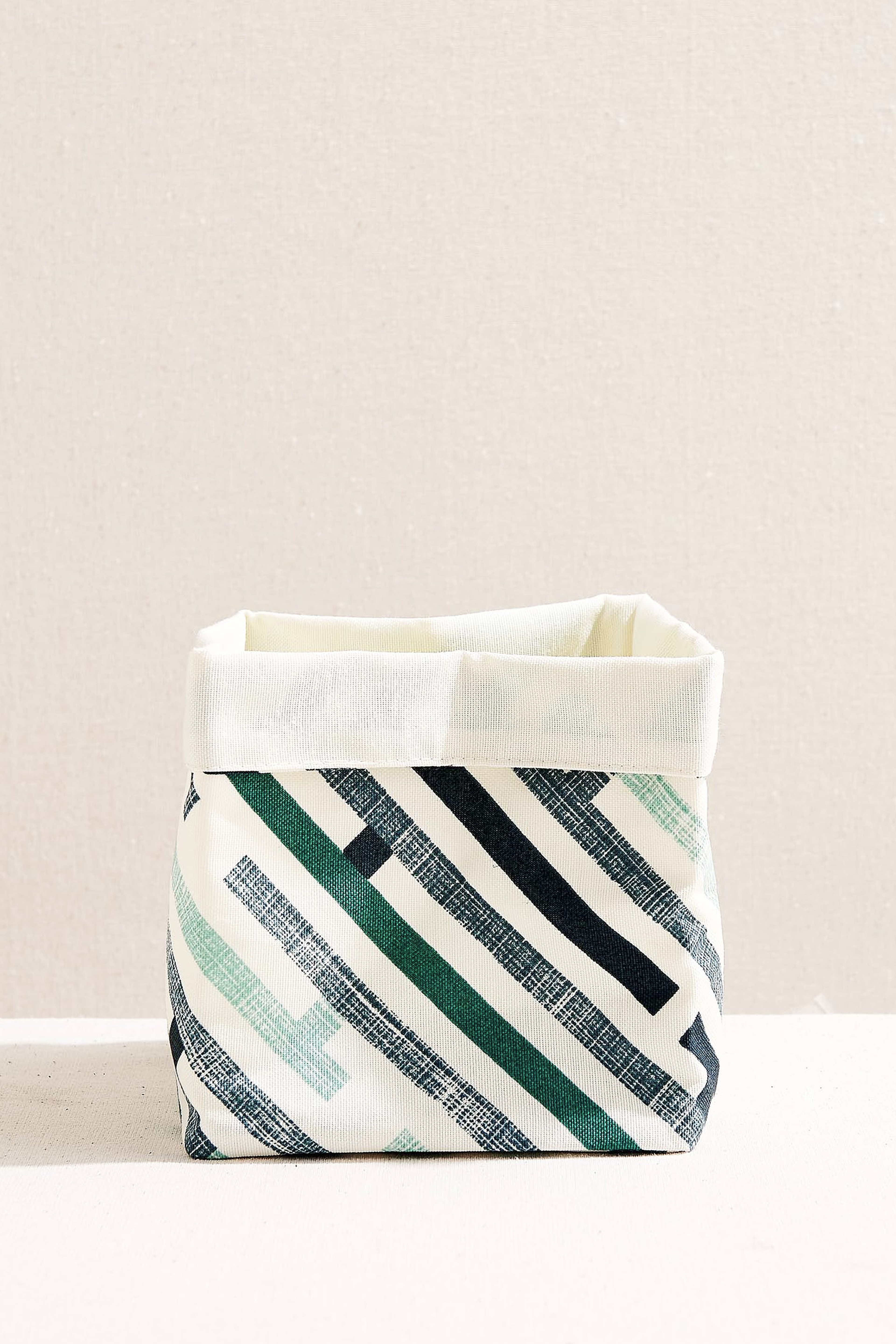 Green Linear Bread Basket
