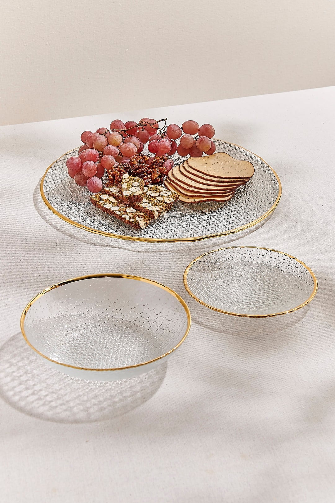 Frosted Glass Cheese Plate Gold 34 cm Price - Paşabahçe