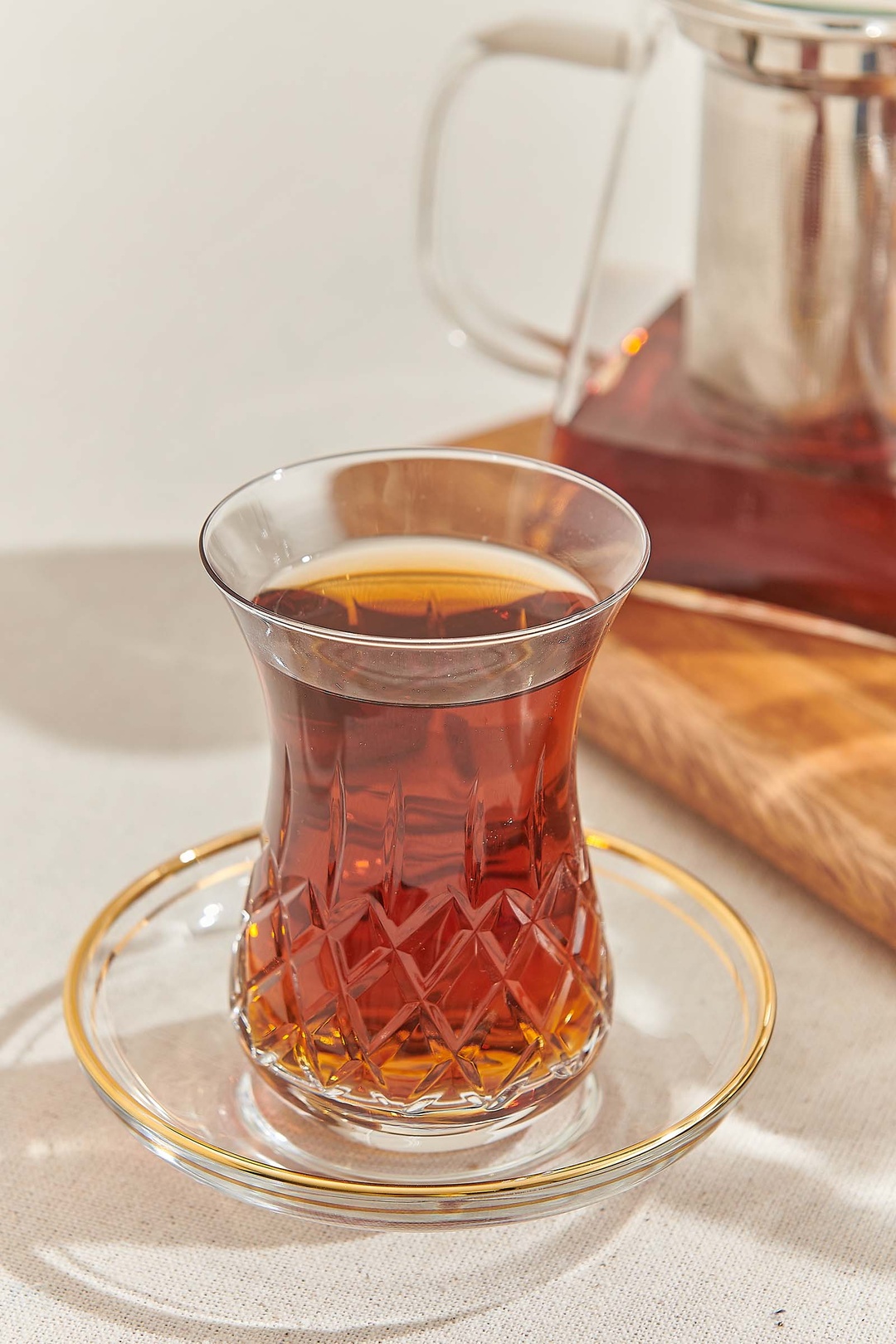 Aida Altınlı Çay Tabağı