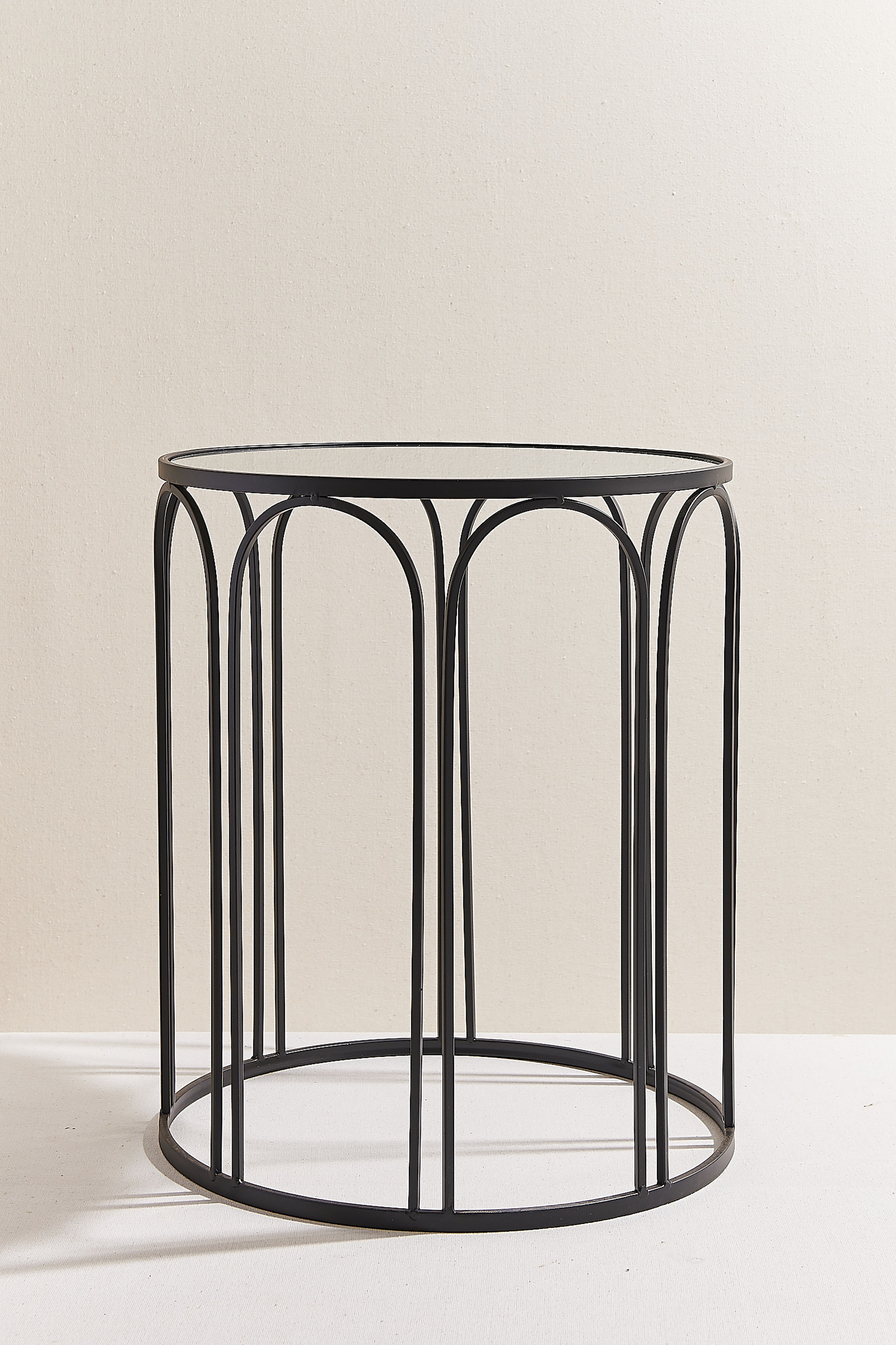 Arch Metal Sehpa M