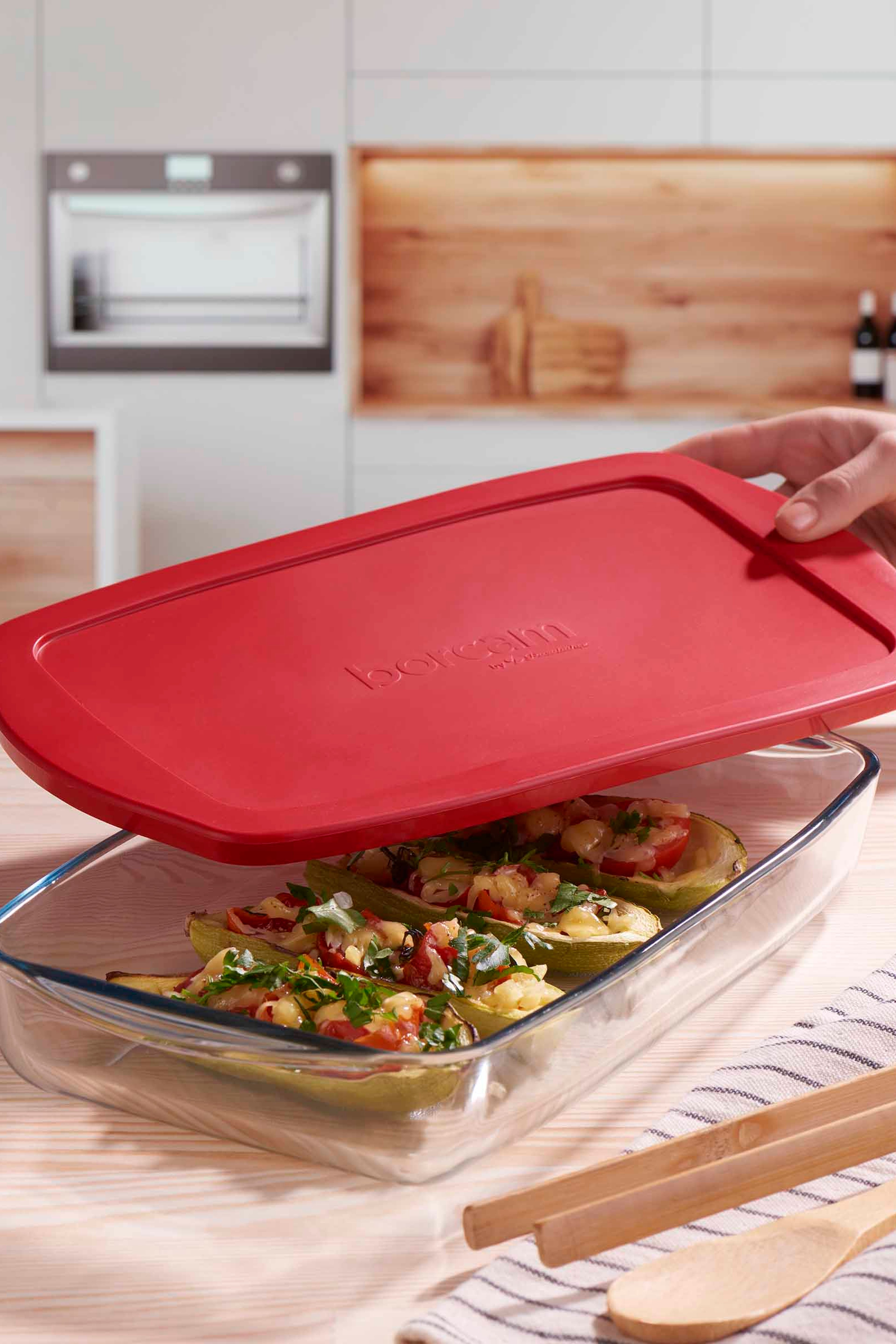 Rectangular Red Covered Borcam Storage Container 1.9 L