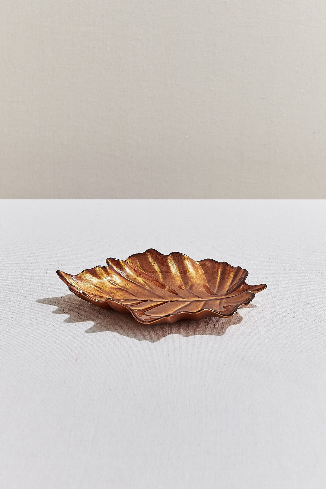 Leaf Plate Yellow 24 cm Price - Paşabahçe