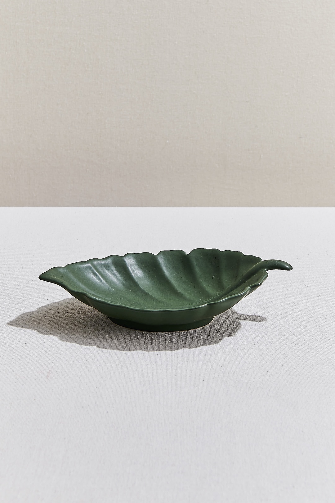 Leaf 1 Seramik Dekoratif Tabak M