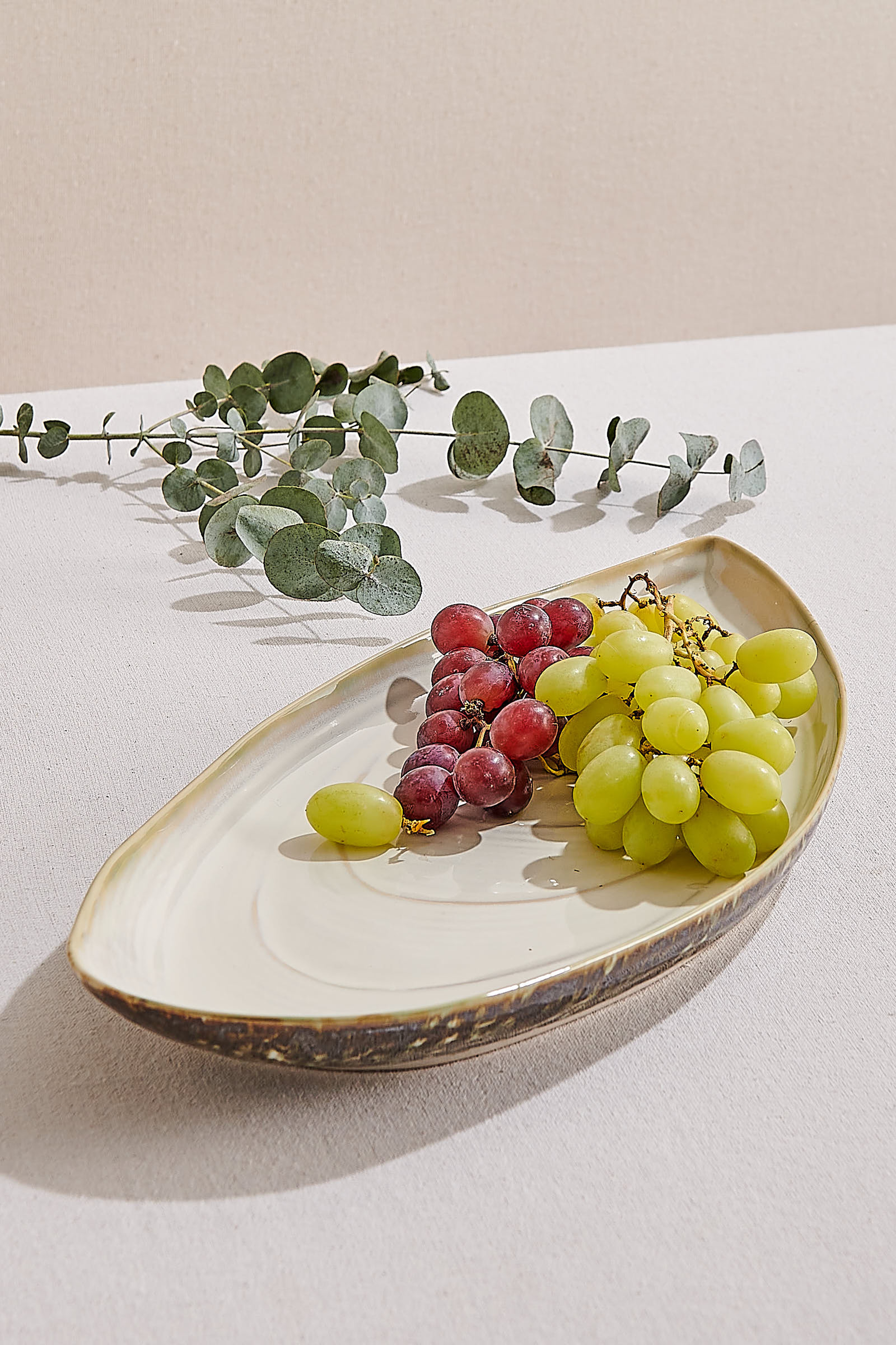 Mussel Ceramic Serving Plate 45 Cm