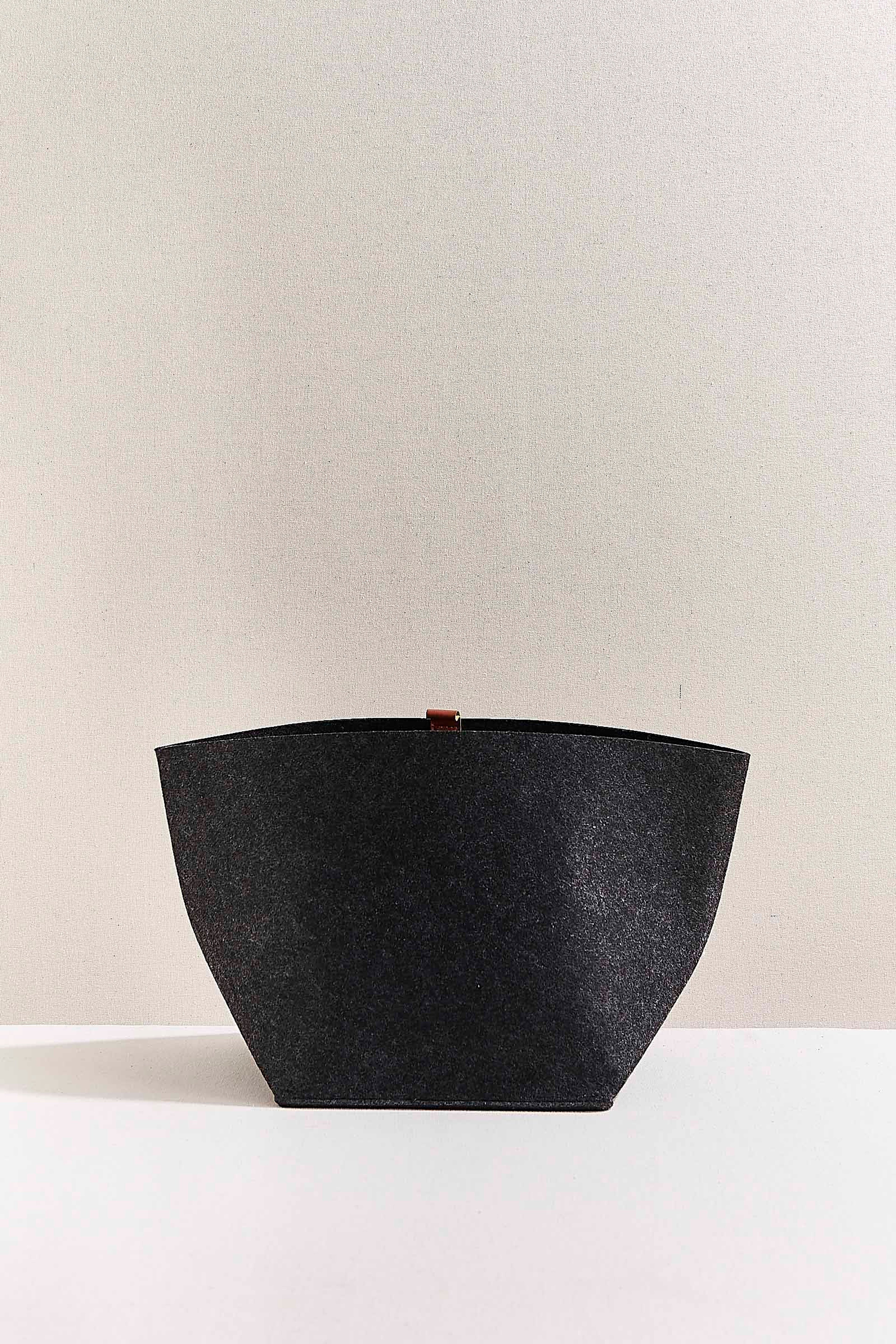 Smoked Basic Felt Basket