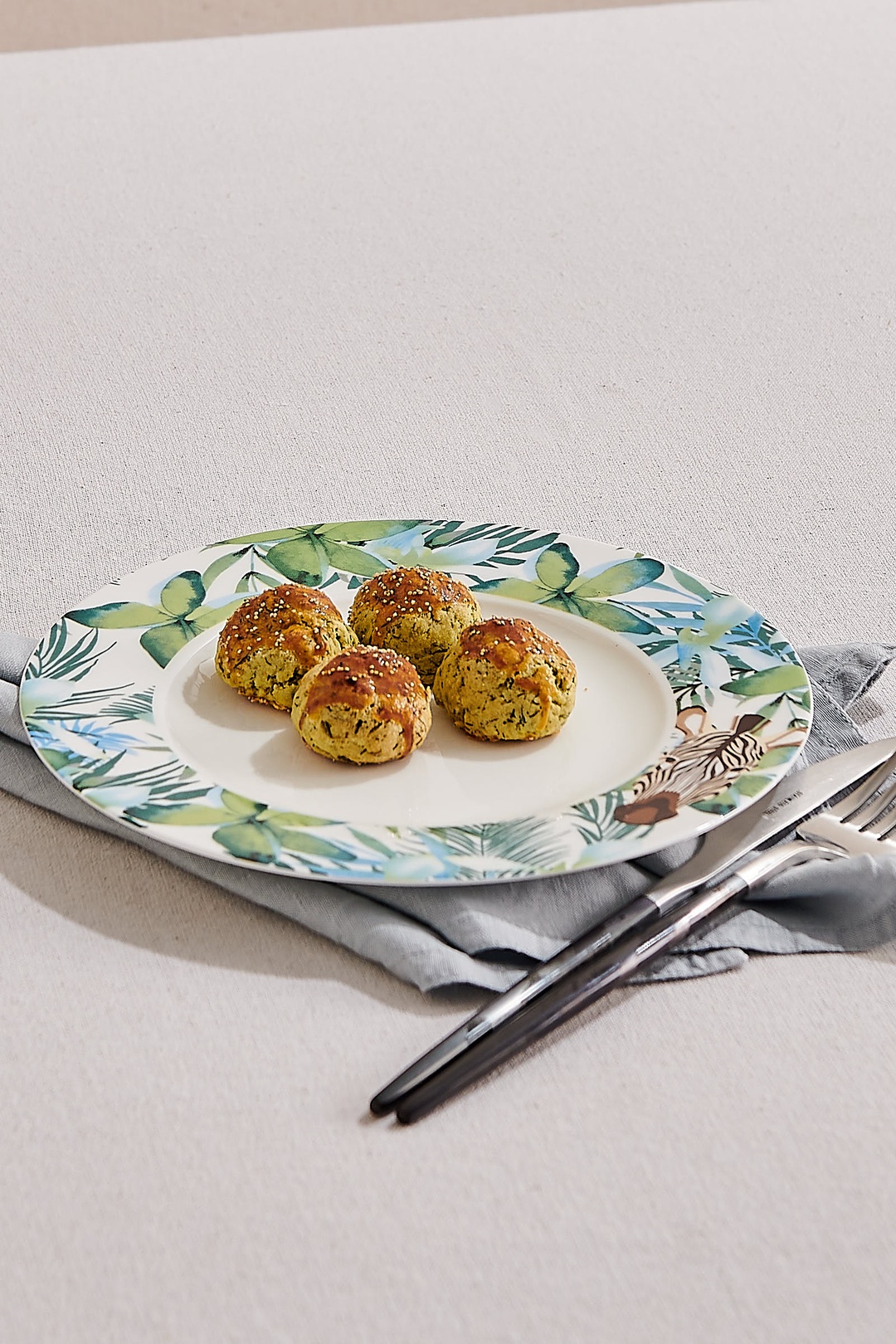 Tropikal Porselen Pasta Tabağı Yeşil
