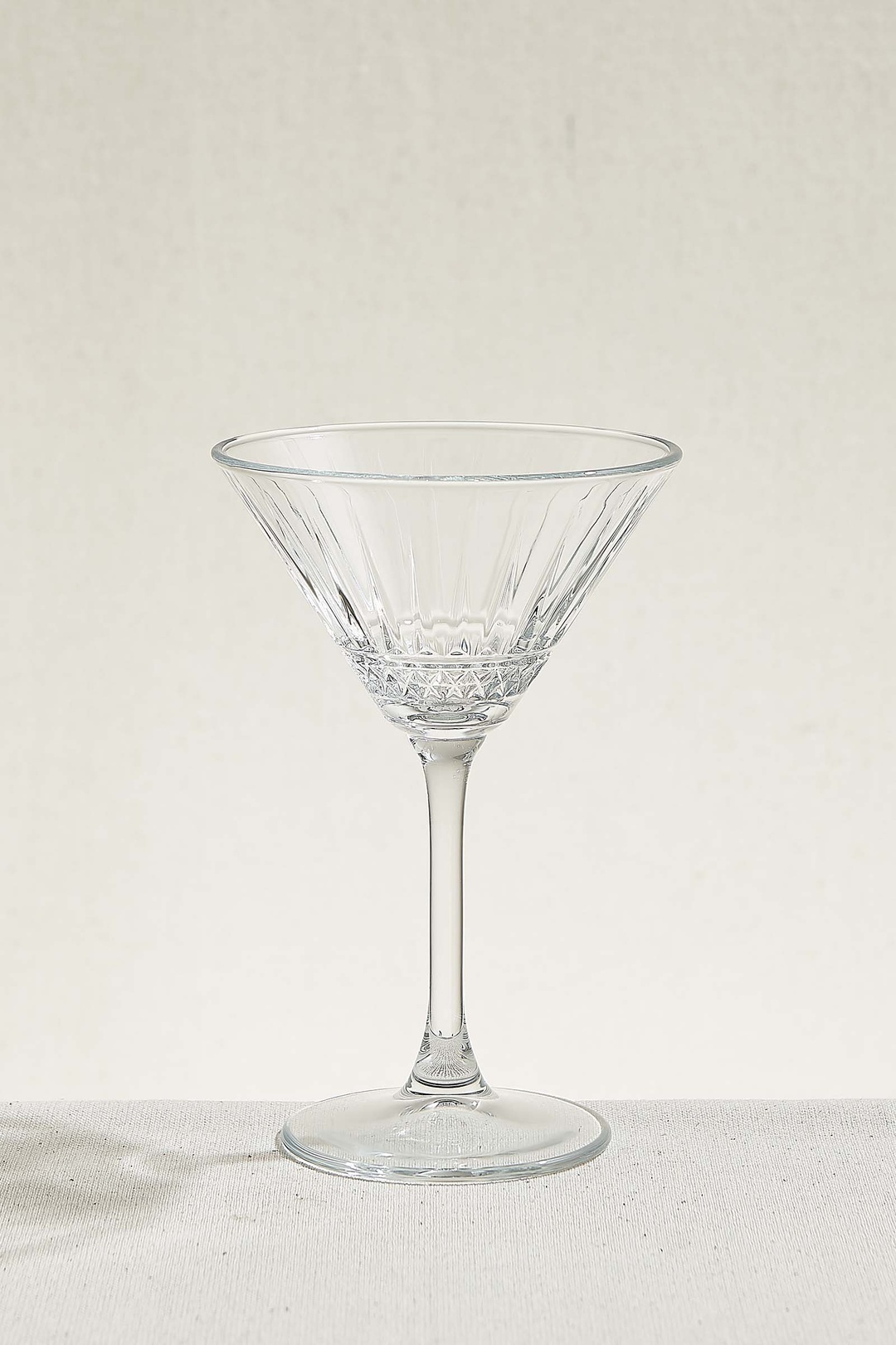 Elysia Martini Bardağı 220 CC