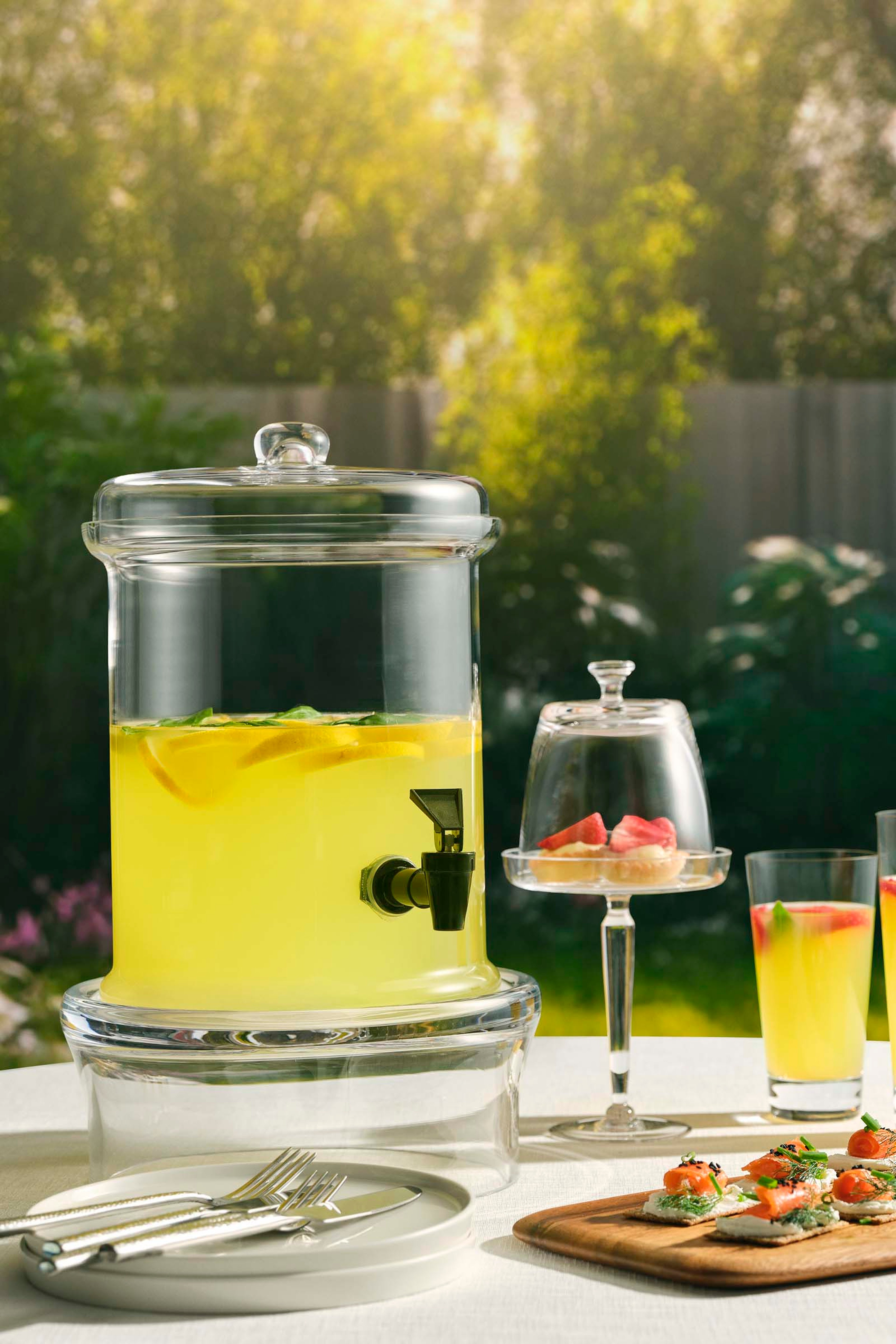 Party Jar Riser