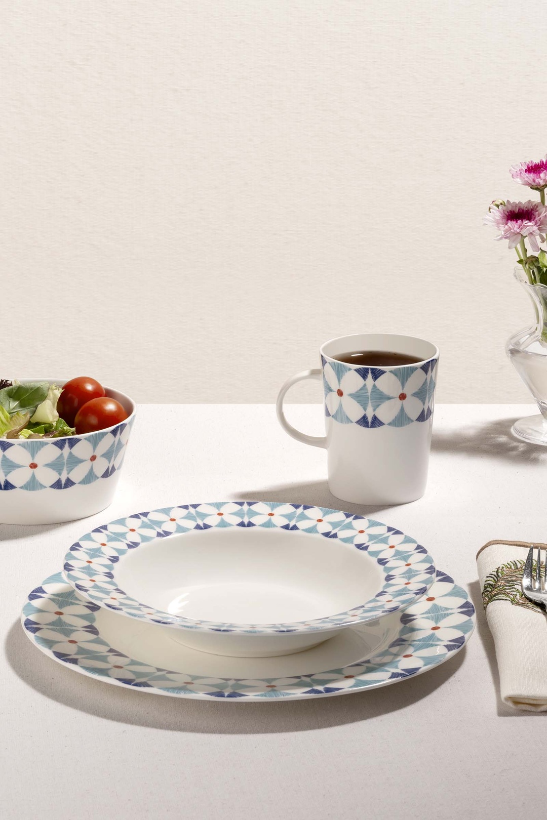 Alaçatı Porselen Yemek Tabağı