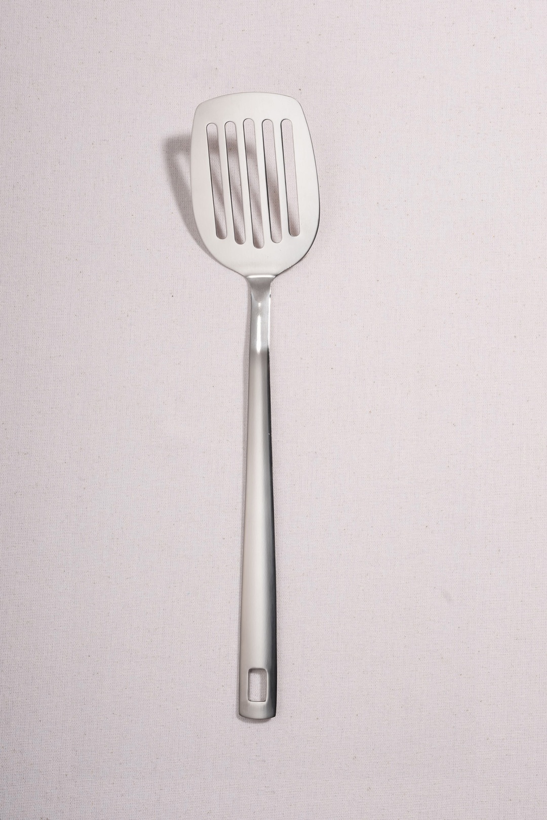 S/S Delikli Spatula