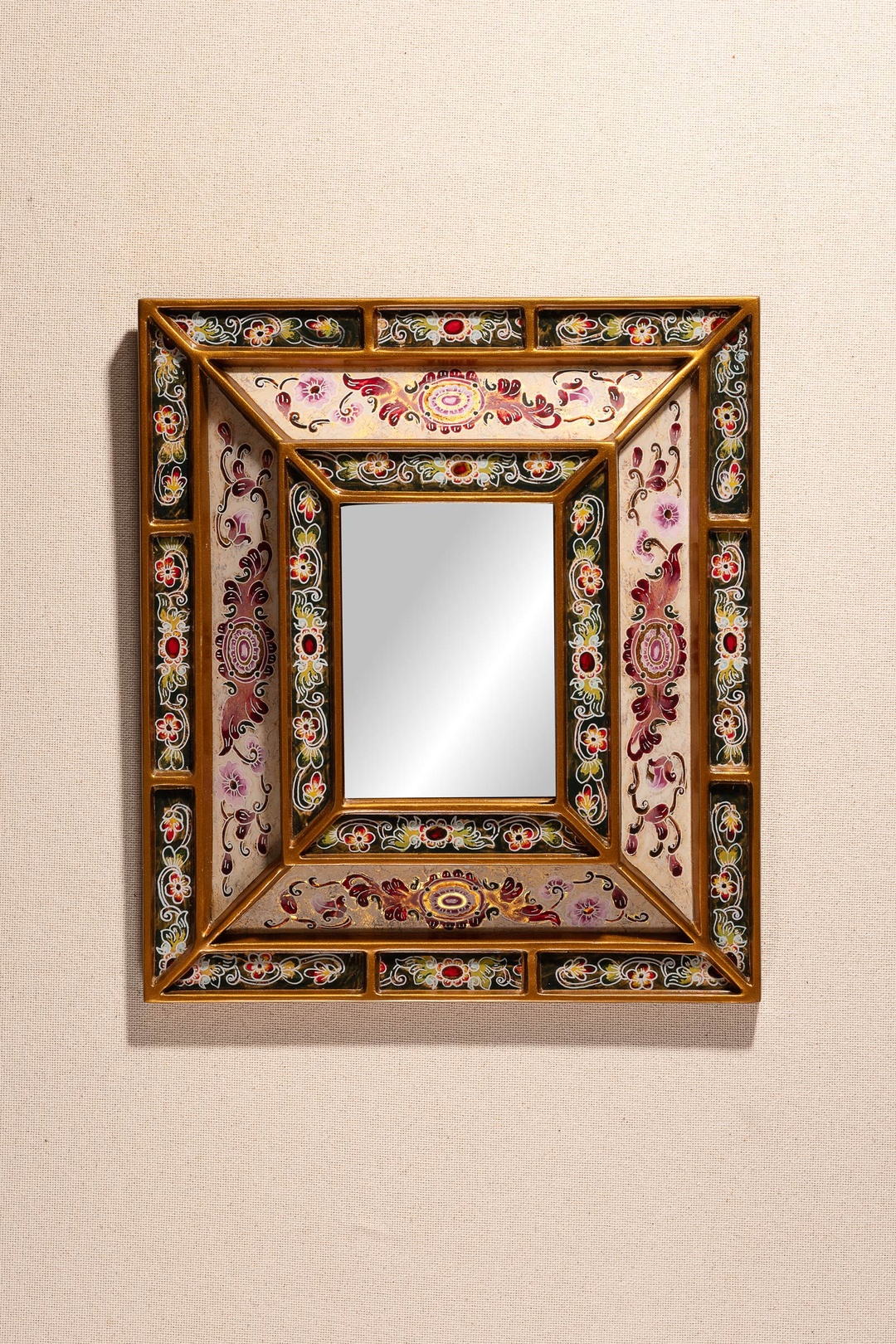 Mini Duvar Aynası 2 39x34 cm