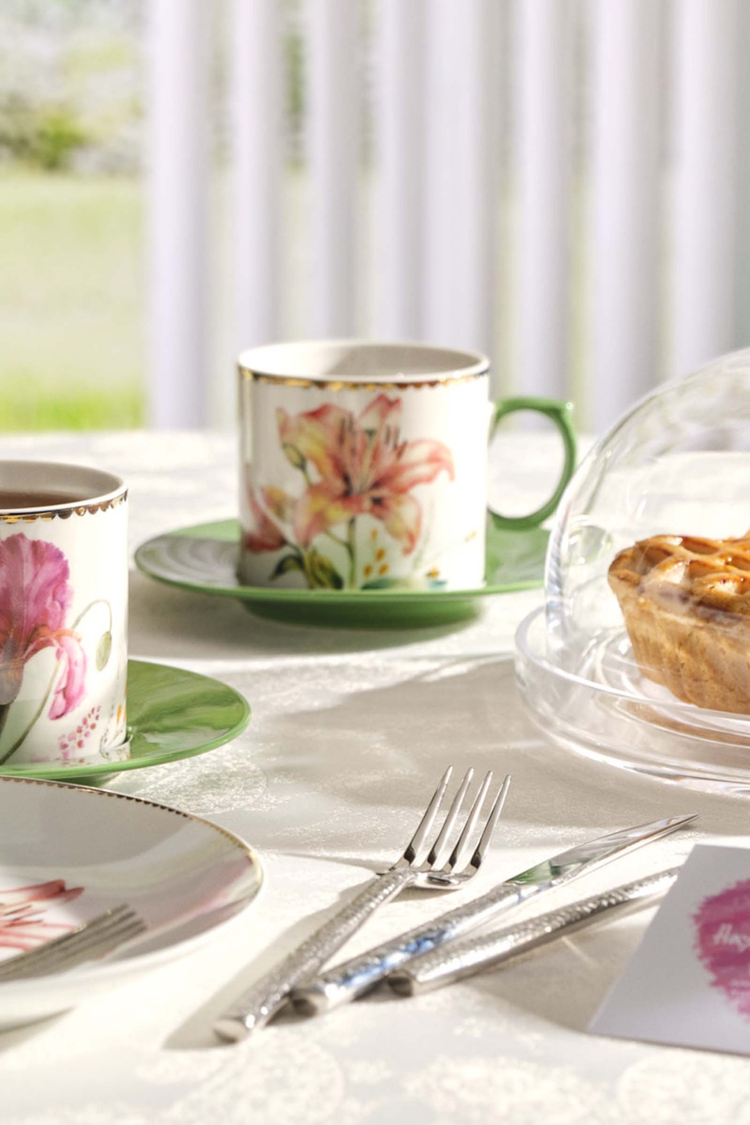 Flora Porselen Çay Fincanı Pembe