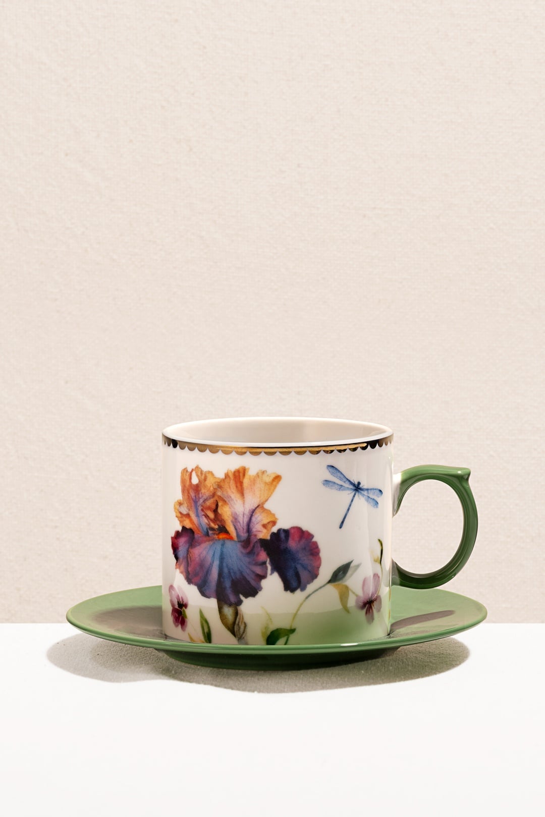 Flora Porselen Çay Fincanı Mor