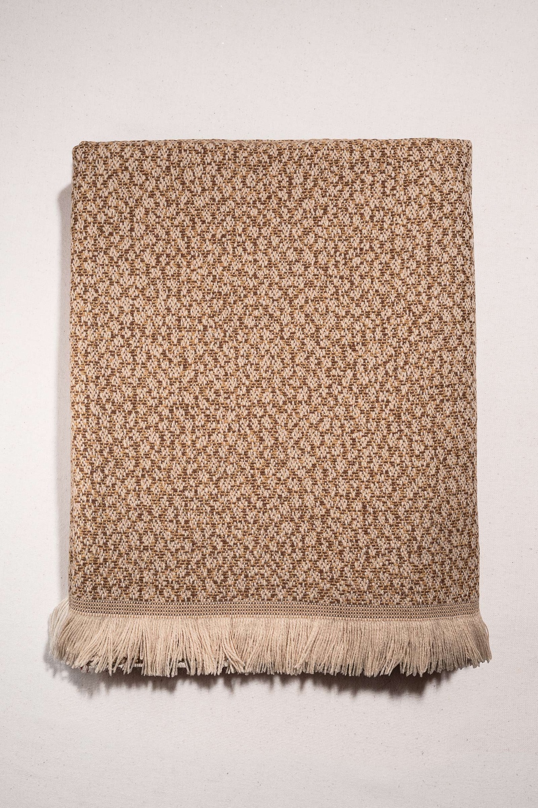 Soft Pare Throw 140170