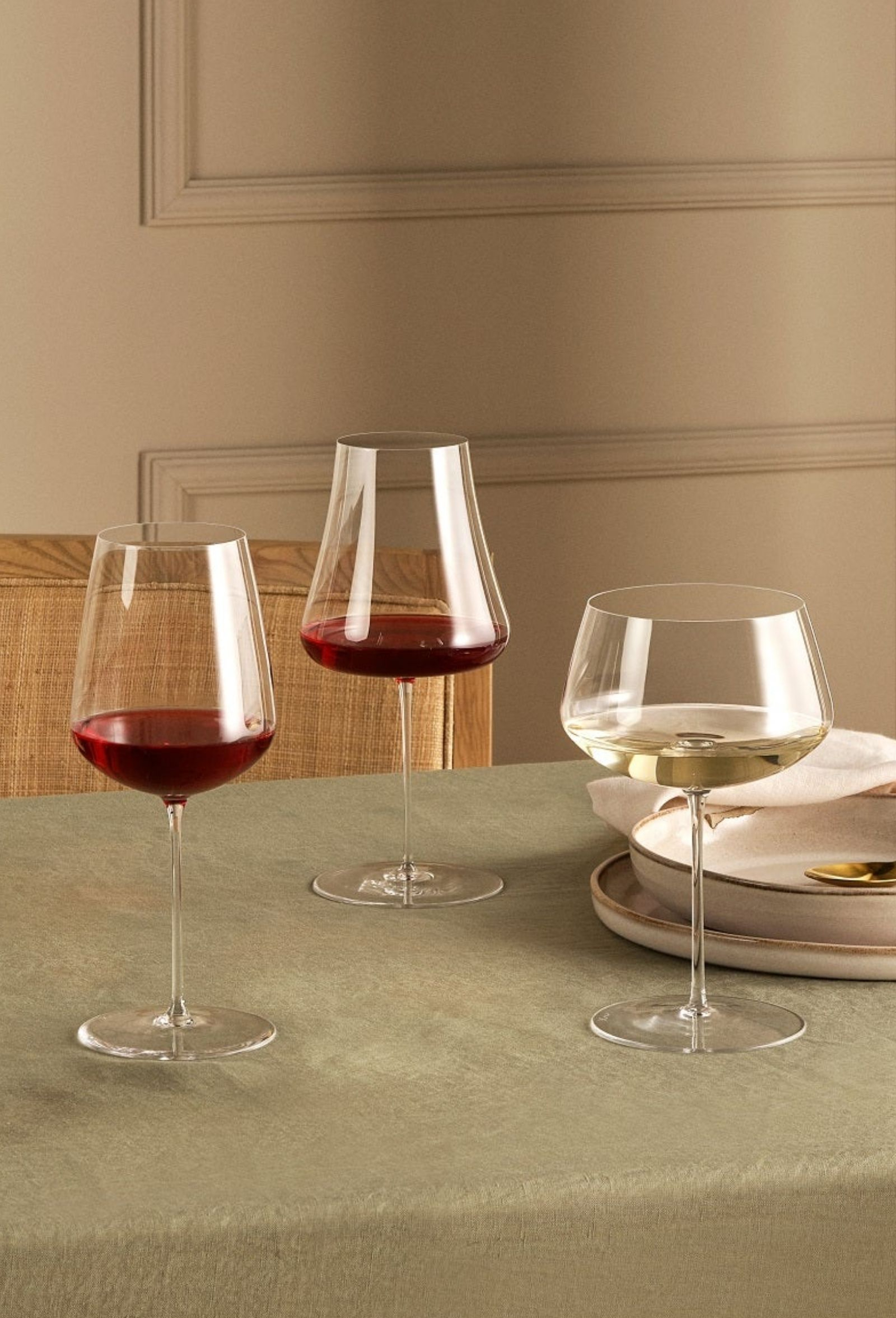 Nude Stem Zero Vertıgo White Wine Glass