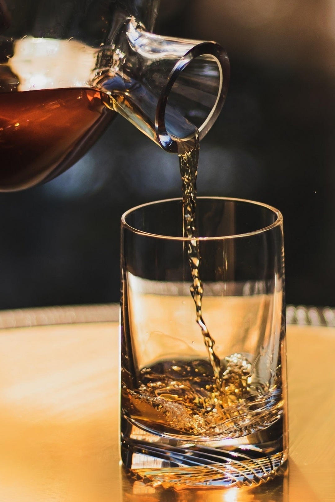 Nude Alba  Dof Vıskı Bardagı