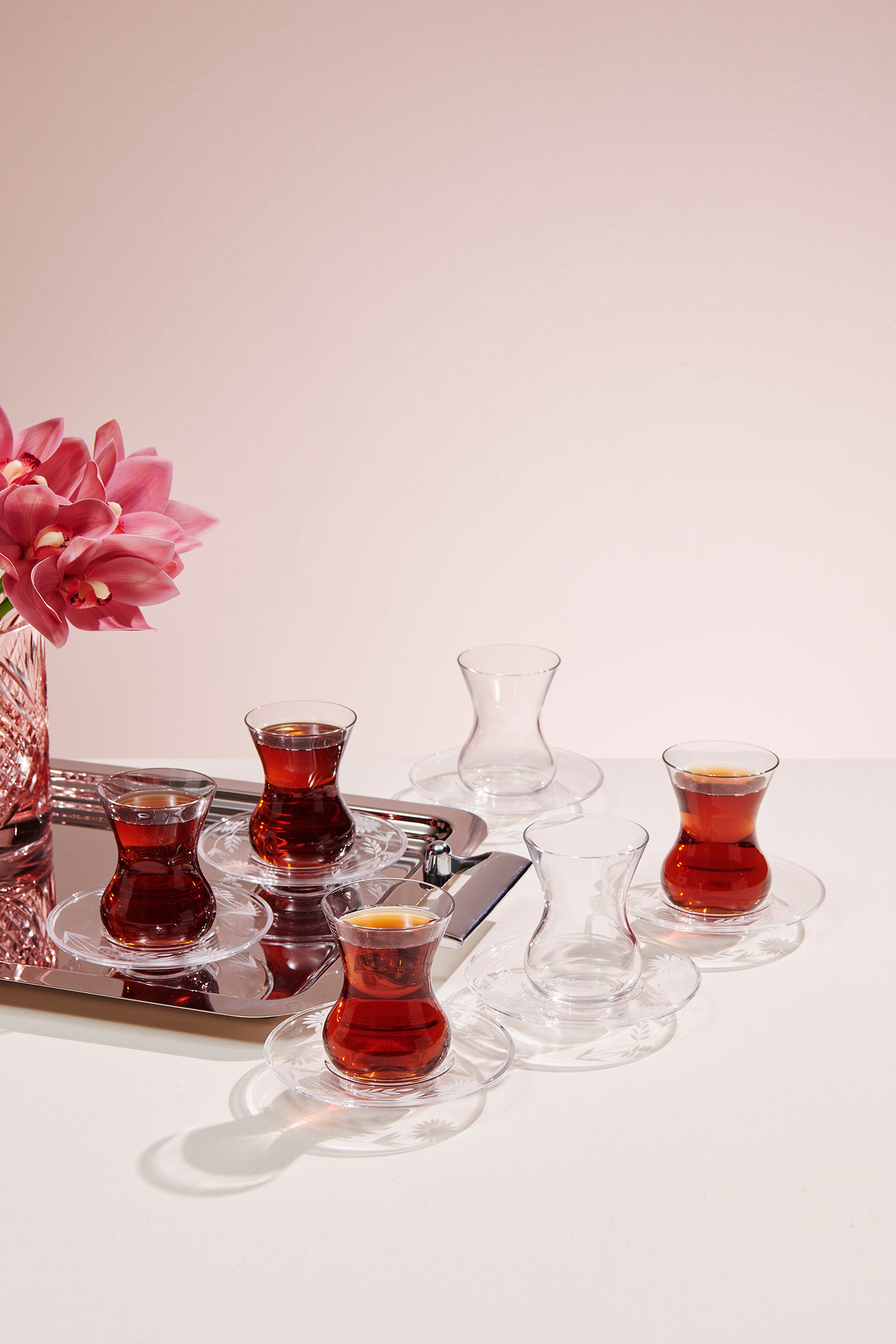 Nostalgia Tea Set