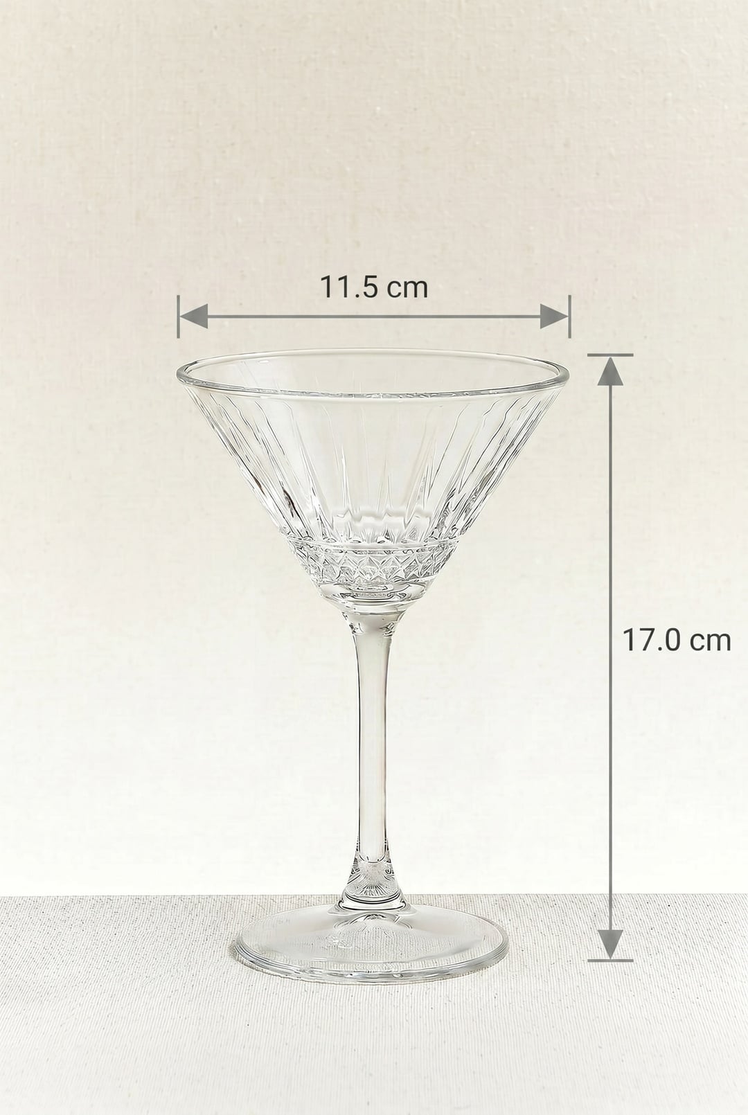 Elysia Martini Bardağı 220 CC