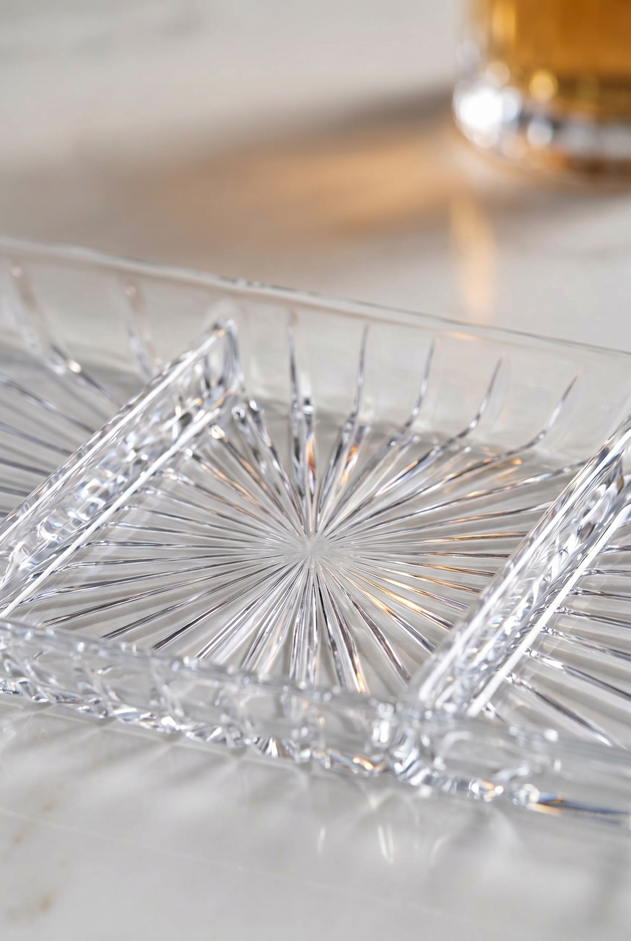 Elegant Divided Rectangular Plate