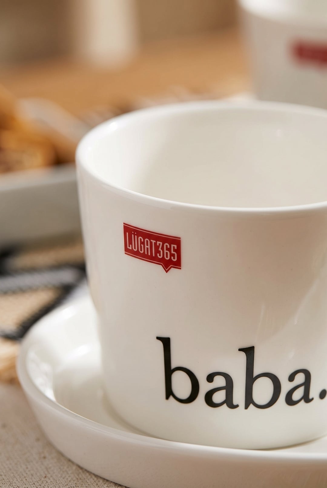 LÜGAT 365 "Baba" Porselen Çay Fincanı 250 cc