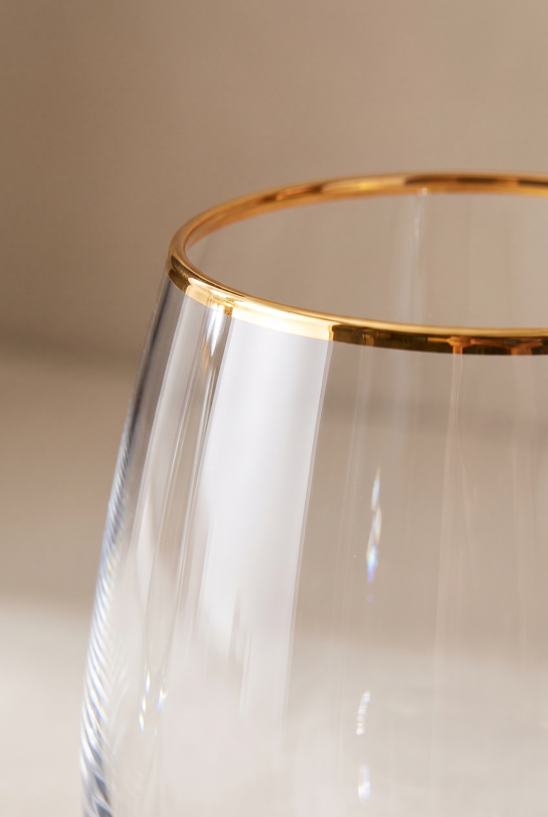 Amber Golden Touch Şarap Bardağı 570 cc