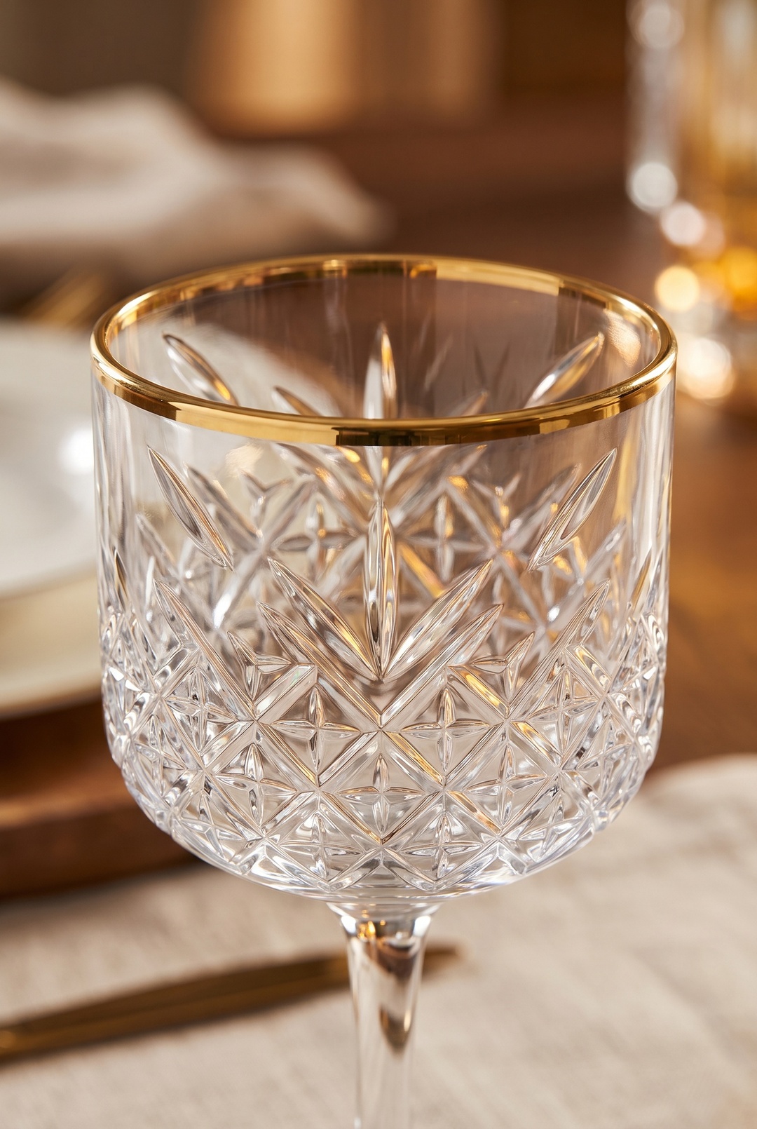 Timeless Golden Touch Şarap Kadehi 490 cc